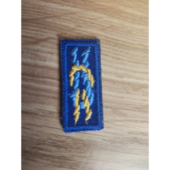 Vintage BSA Cub Scouts Webelos Activity Badge Loops Blue Gold Pair Scout Patches - Picture 5 of 6